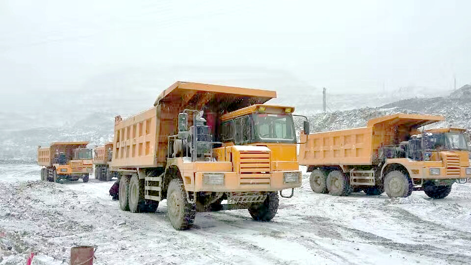 深圳龍視數碼礦山采礦系統遠程無人采礦車1